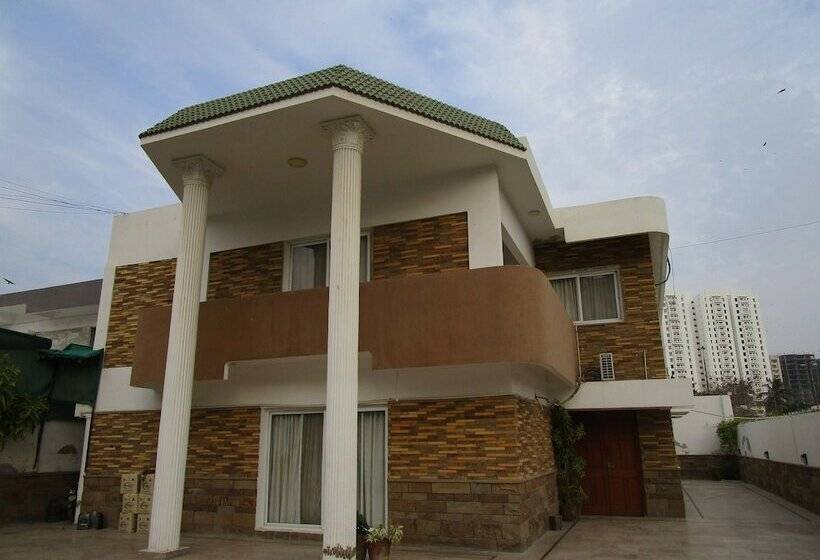 تختخواب و صبحانه Royal Fantasy