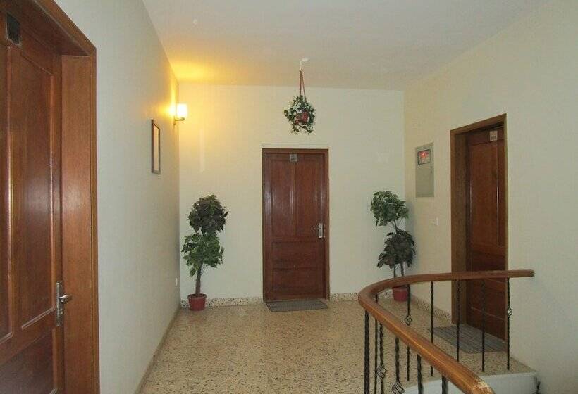 تختخواب و صبحانه Royal Fantasy