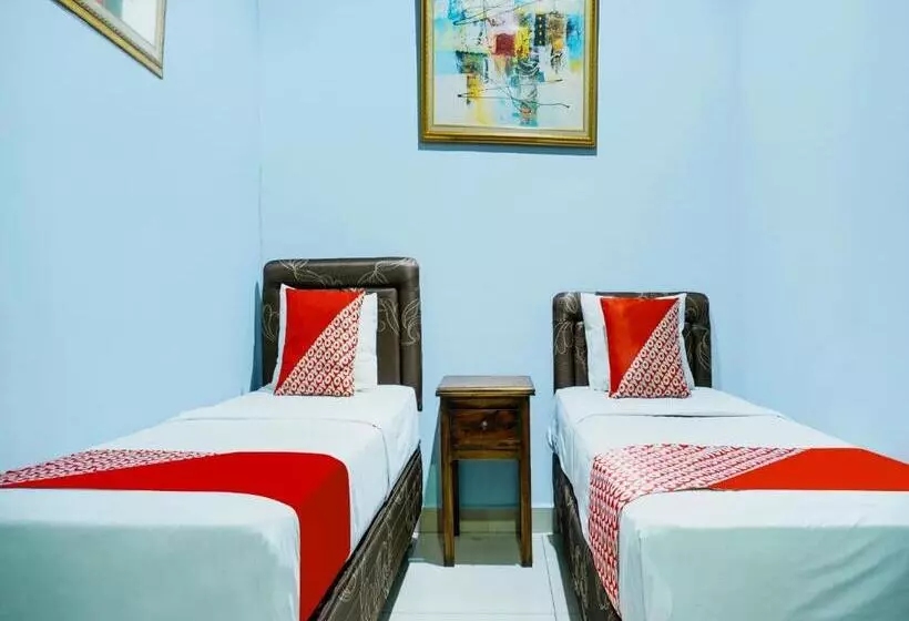 Hotelli Reddoorz Plus @ Cikarang