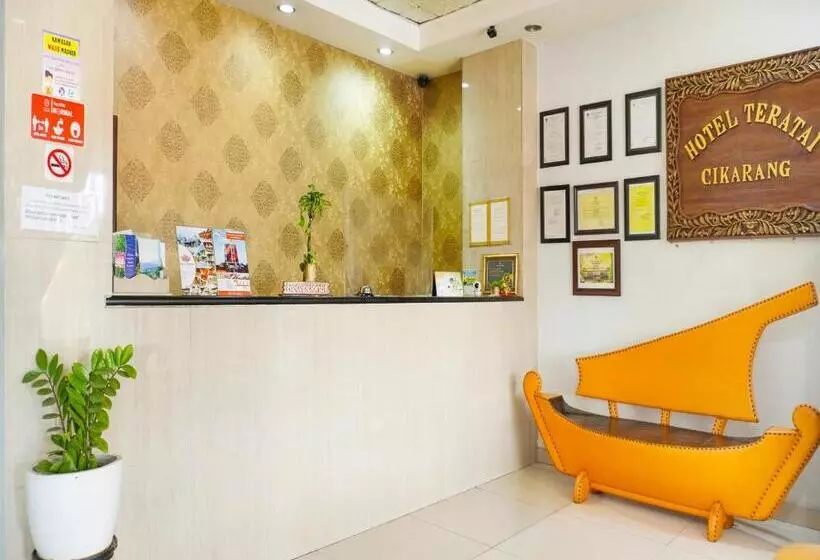 Hotelli Reddoorz Plus @ Cikarang