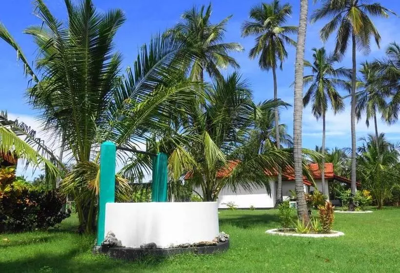 هتل Regina Beach Bungalow