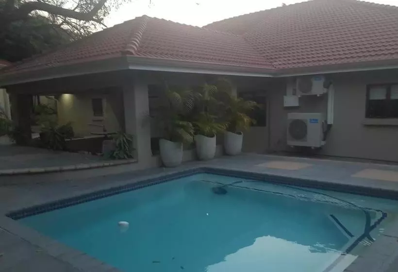 پانسیون Magisha Guesthouse