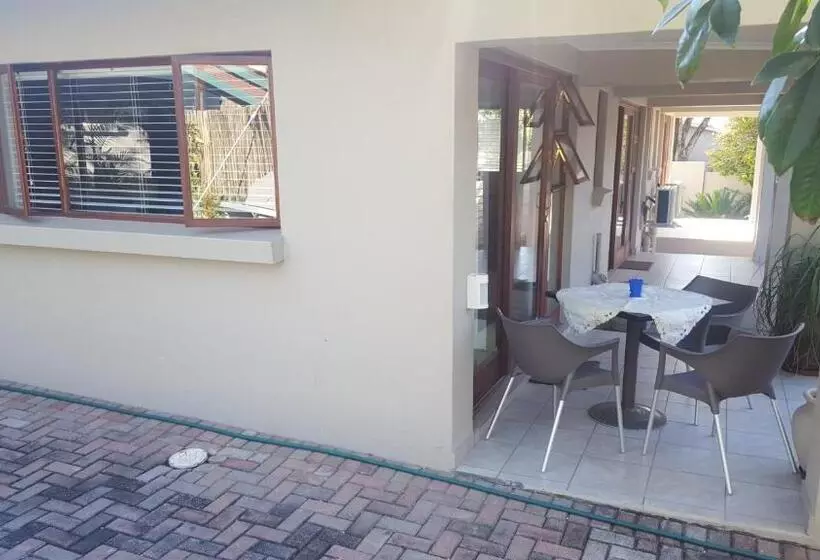 پانسیون Magisha Guesthouse