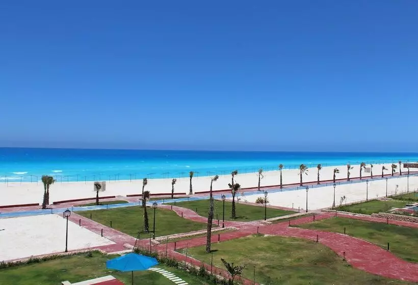 استراحتگاه Tolip North Coast