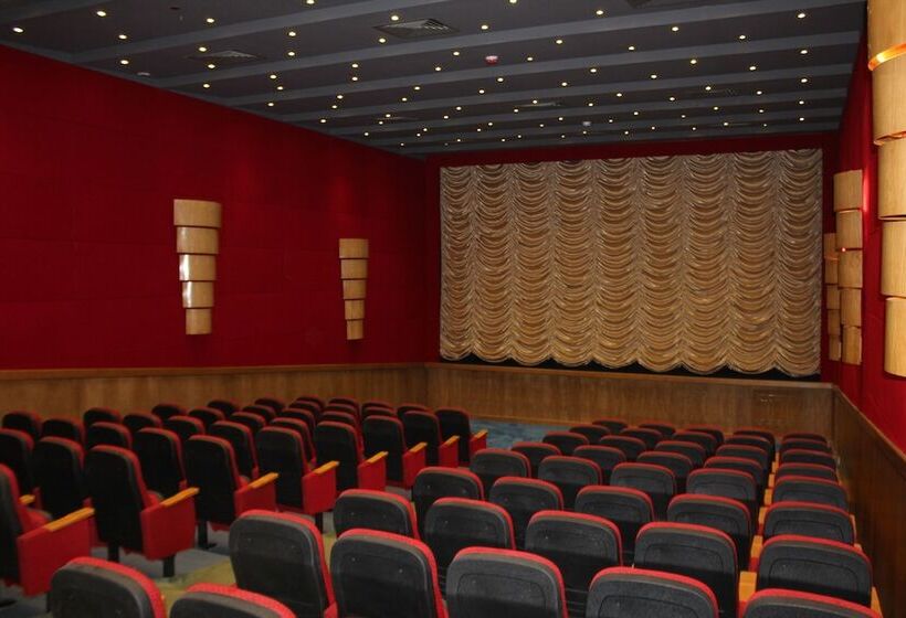 استراحتگاه Tolip North Coast