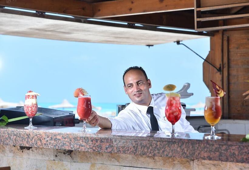 استراحتگاه Tolip North Coast