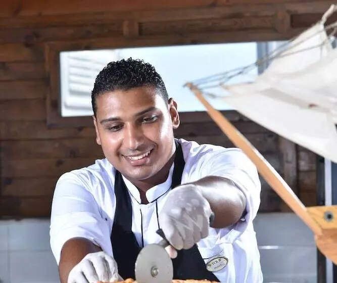 استراحتگاه Tolip North Coast