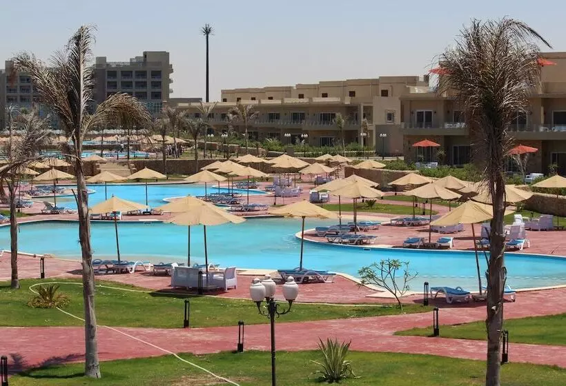 استراحتگاه Tolip North Coast