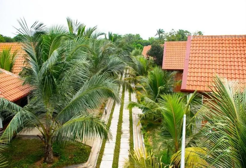 هتل Bigj Villas Nilaveli