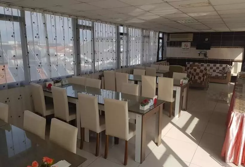 ベッドアンドブレックファースト Feryil Centrum