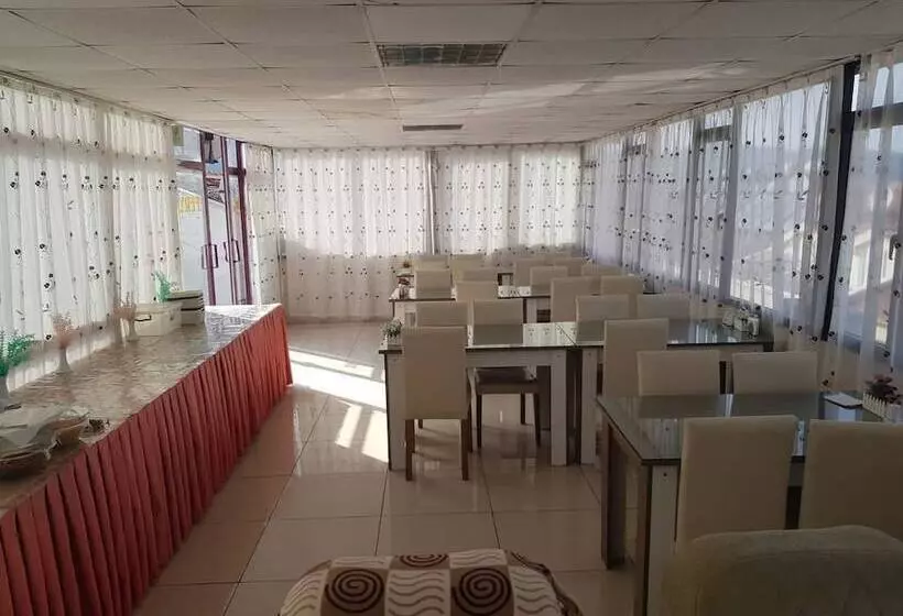 ベッドアンドブレックファースト Feryil Centrum