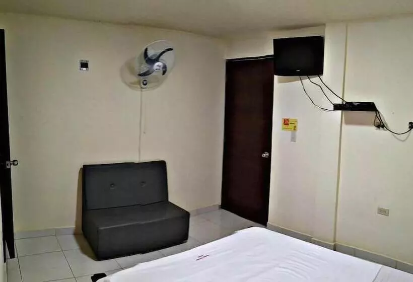 Hotelli Merkezi Saray