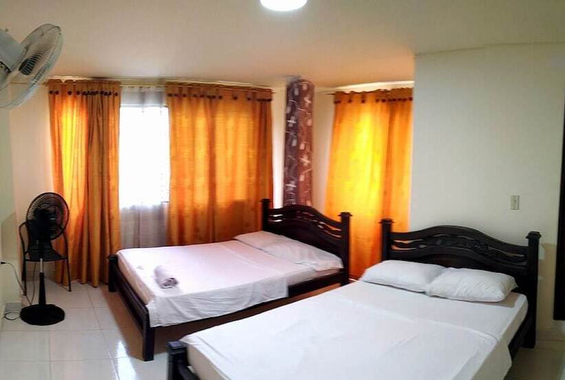 בית מלון כפרי Merkezi Saray