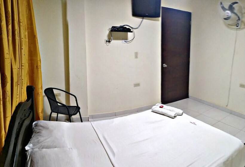 בית מלון כפרי Merkezi Saray