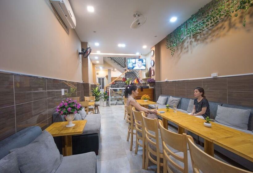 Language Exchange Hostel 1