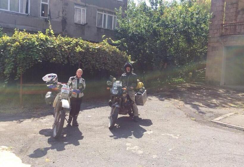 تختخواب و صبحانه Aparthotel In Alaverdi