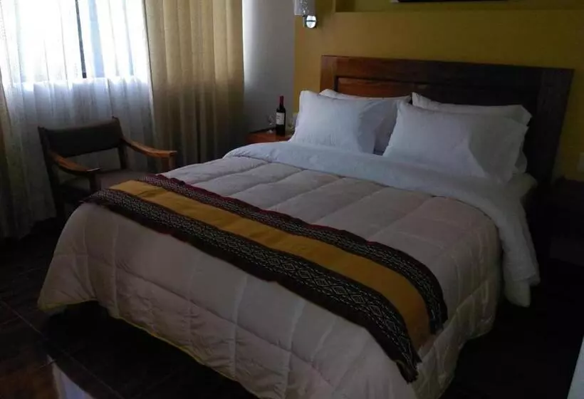 تختخواب و صبحانه Picos House