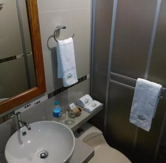 تختخواب و صبحانه Picos House