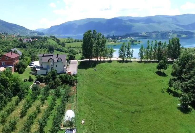 تختخواب و صبحانه Rooms & Apartment Jozić