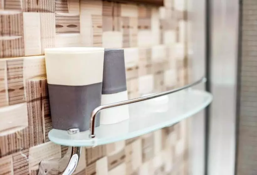 ホテル Jeyads Lodge