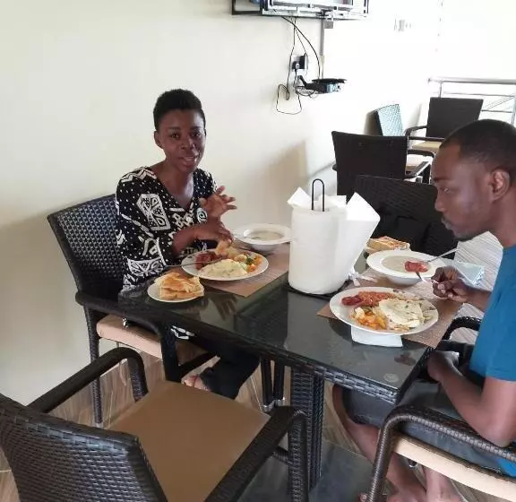 ホテル Jeyads Lodge