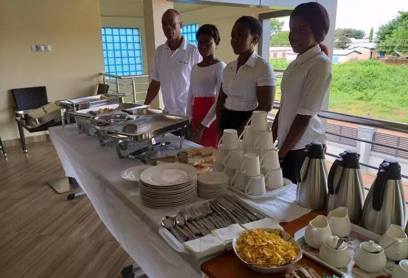 ホテル Jeyads Lodge