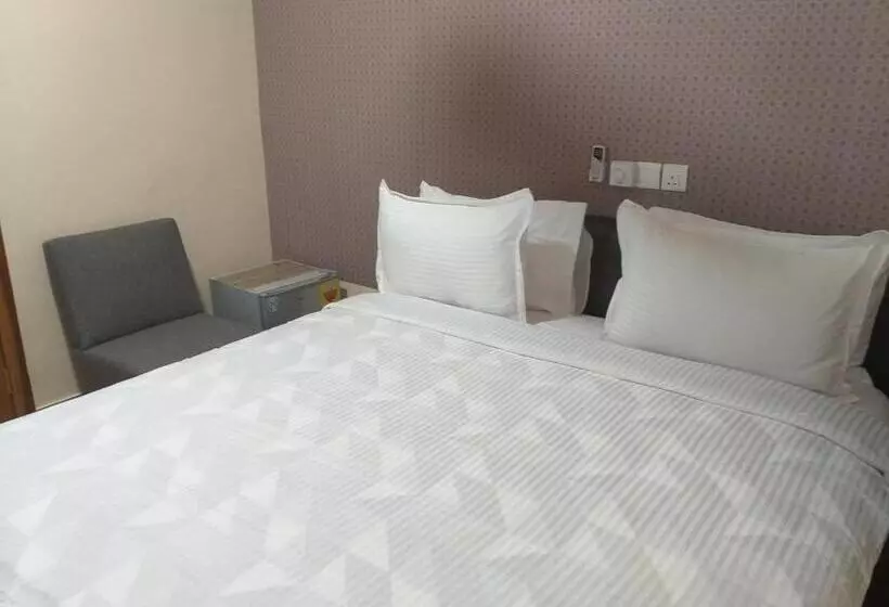 ホテル Jeyads Lodge