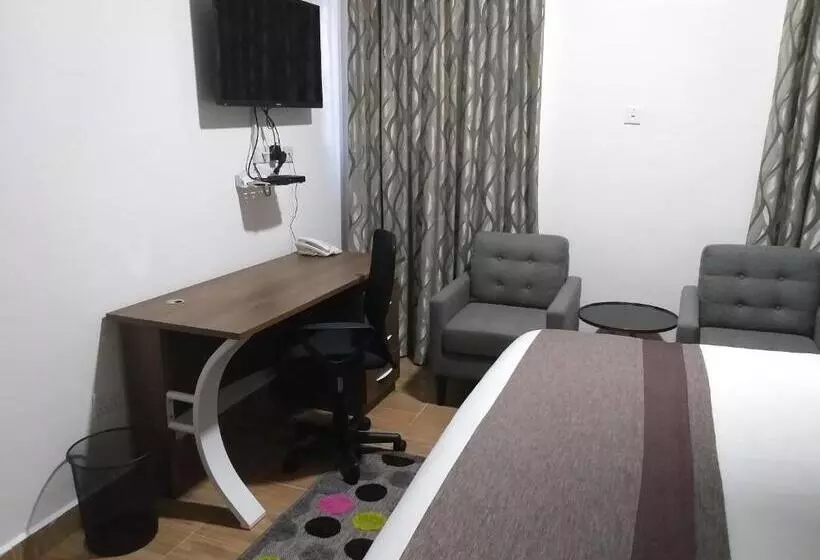 ホテル Jeyads Lodge