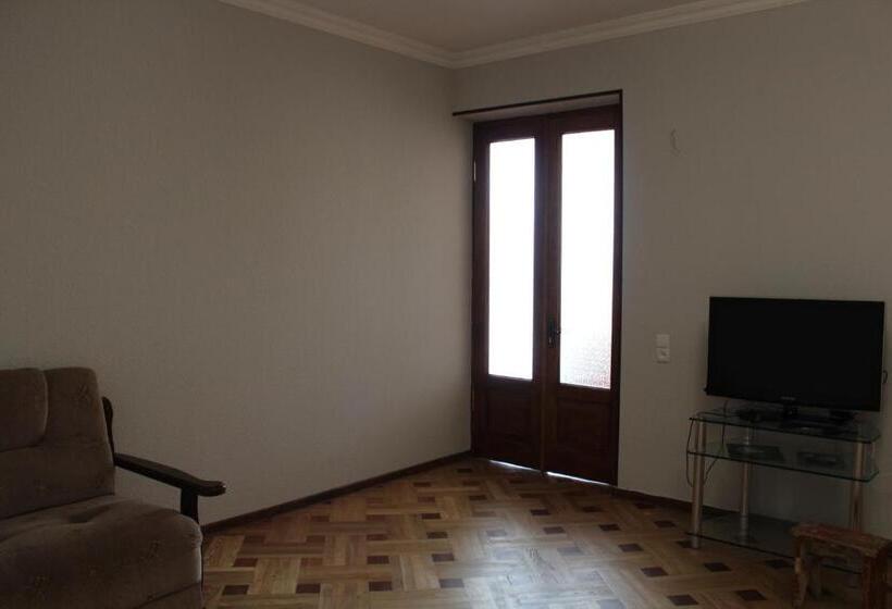 پانسیون Guest House Stefanos