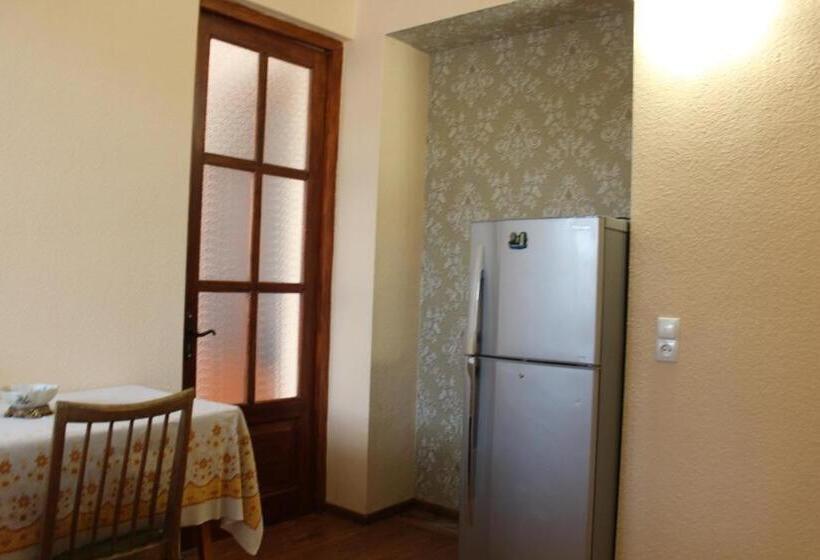 پانسیون Guest House Stefanos