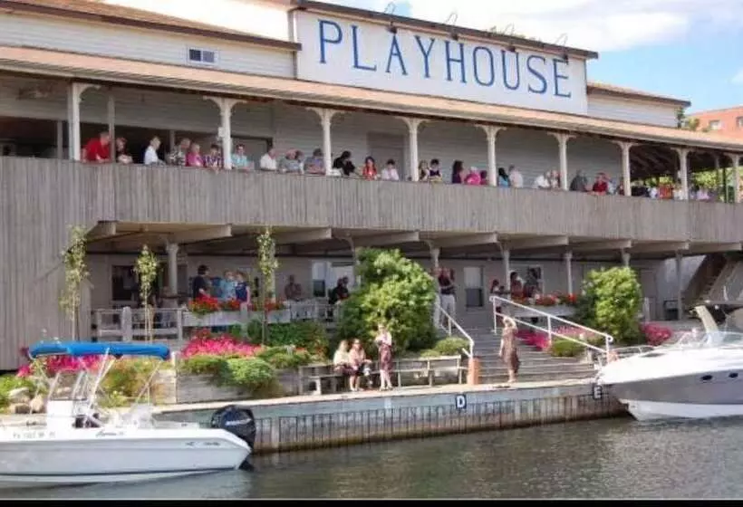 1000 Islands Bed And Breakfast The Bulloch House