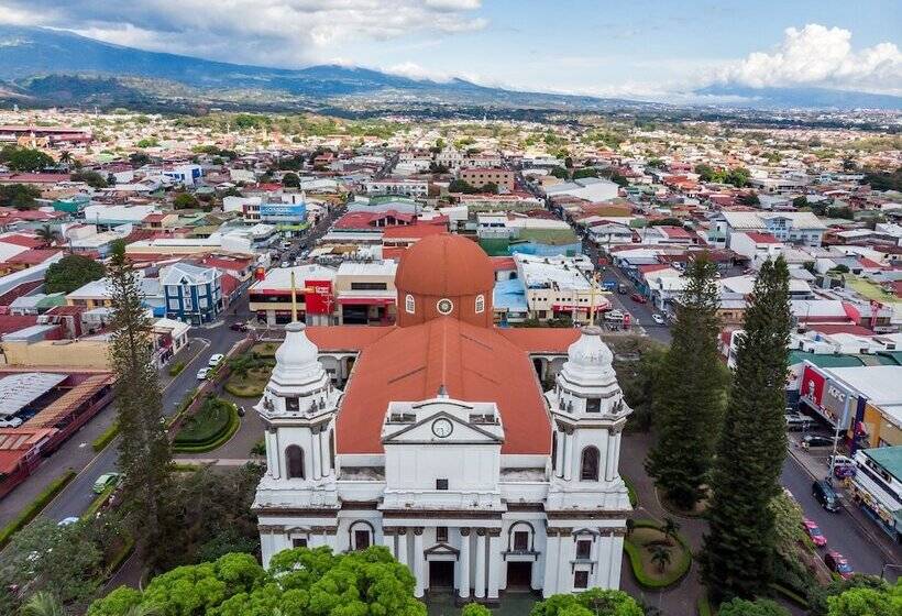 Alajuela City Hotel & Guest House