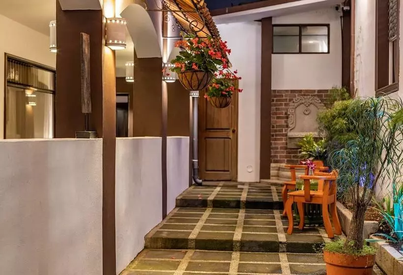 Alajuela City Hotel & Guest House