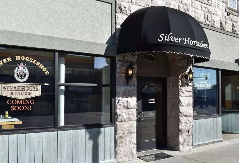 Hotelli Silver Horseshoe Inn