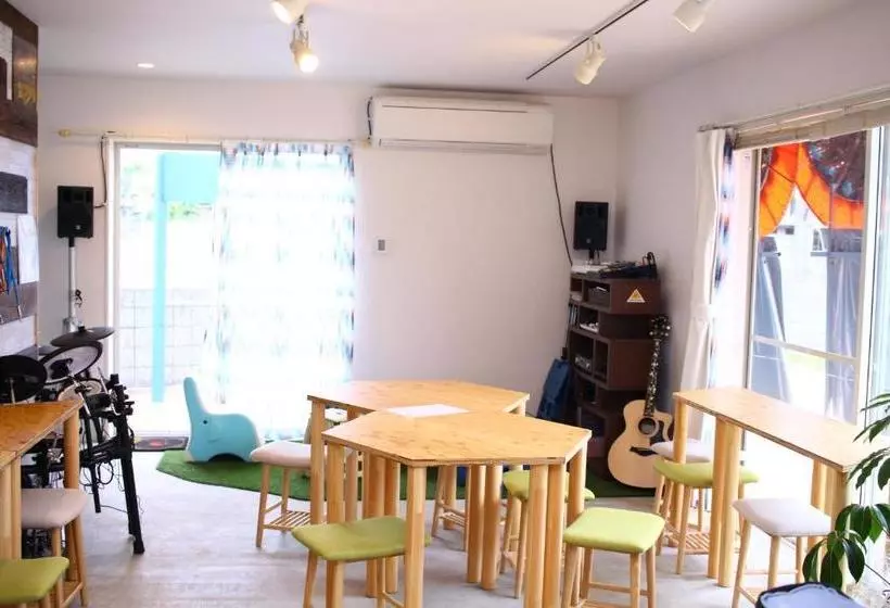 ペンション Tsunagaru Cafe&guesthouse Zouzu