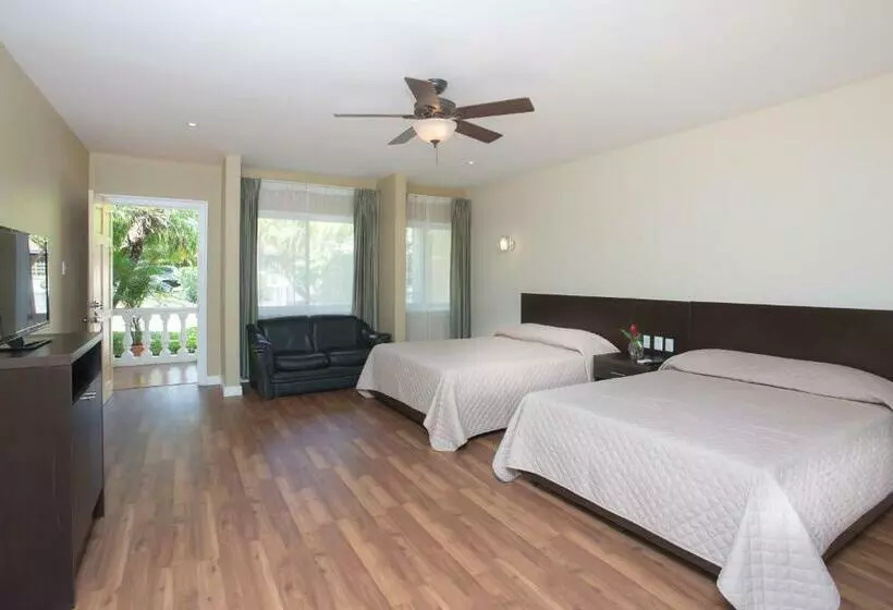 Airport Costa Rica B&b