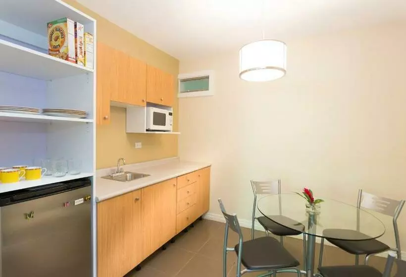 Airport Costa Rica B&b