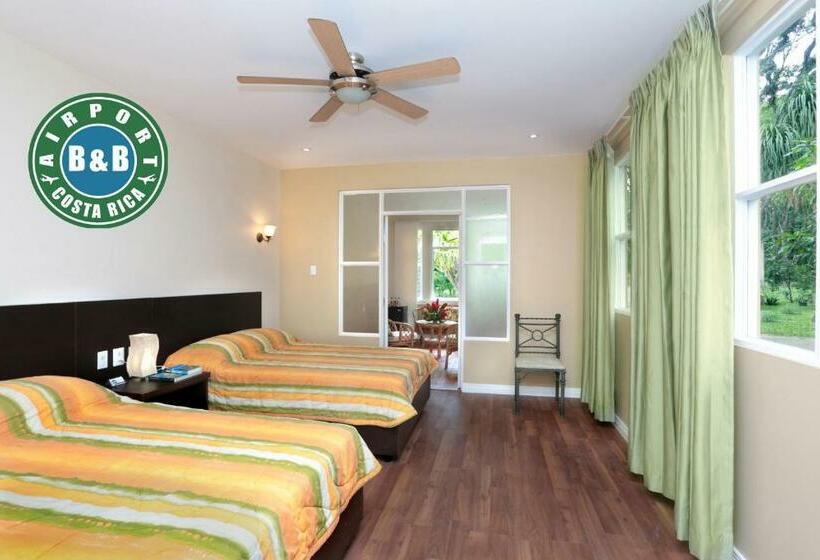 Airport Costa Rica B&b