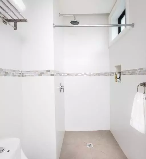 Airport Costa Rica B&b