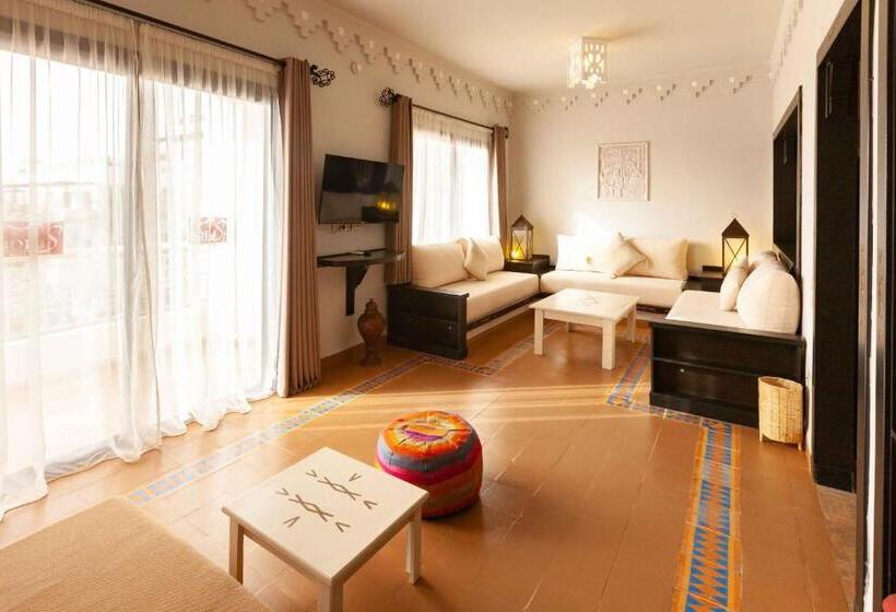 Borjs Hotel Suites & Spa