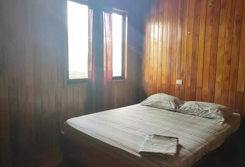 Hotelli Hostel Marisol Playa Samara