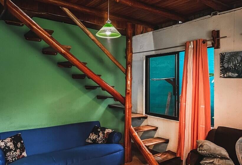 هتل Hostel Marisol