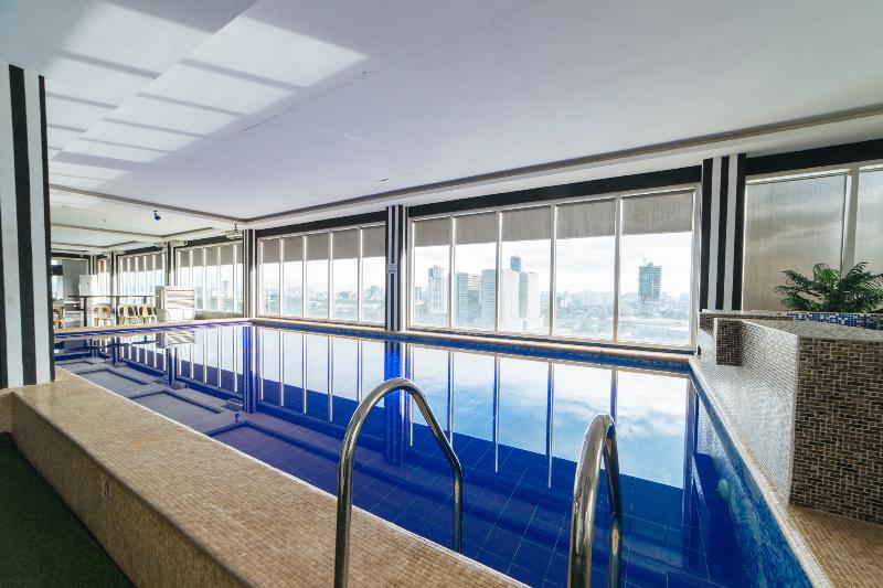 Hotel Reddoorz Premium Near Trinoma Mall