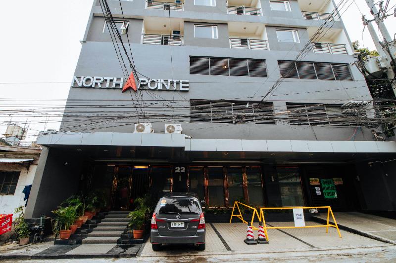 Hotel Reddoorz Premium Near Trinoma Mall