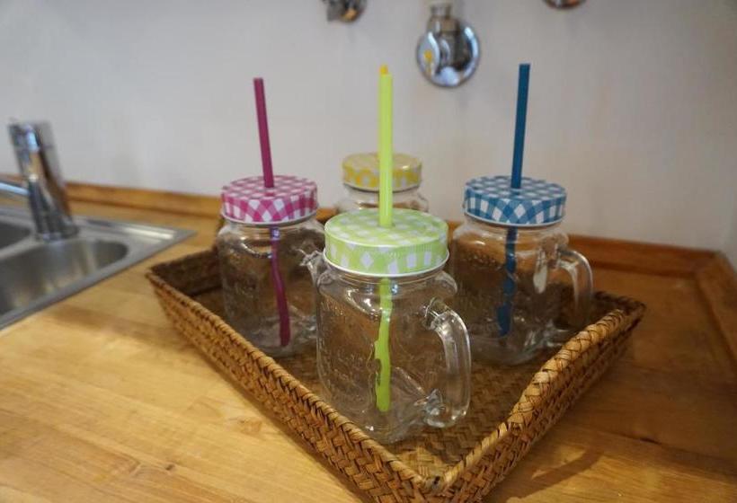 Pensionat Good Time Airport In Lisbon