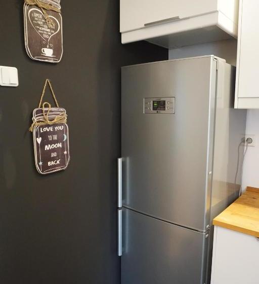 Pensionat Good Time Airport In Lisbon