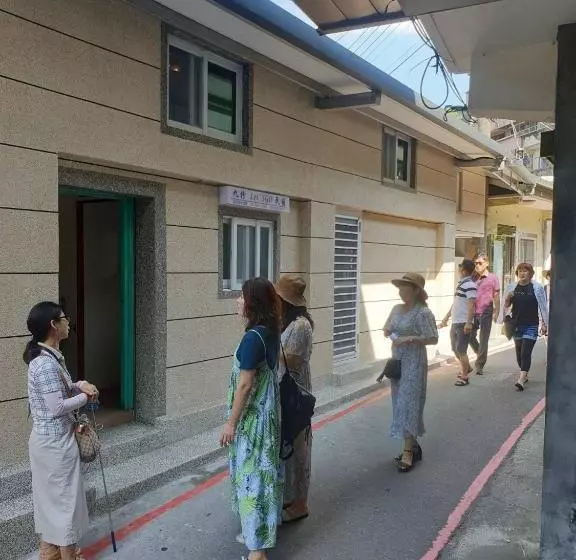 پانسیون Jiufen Let S Go Bed And Breakfast