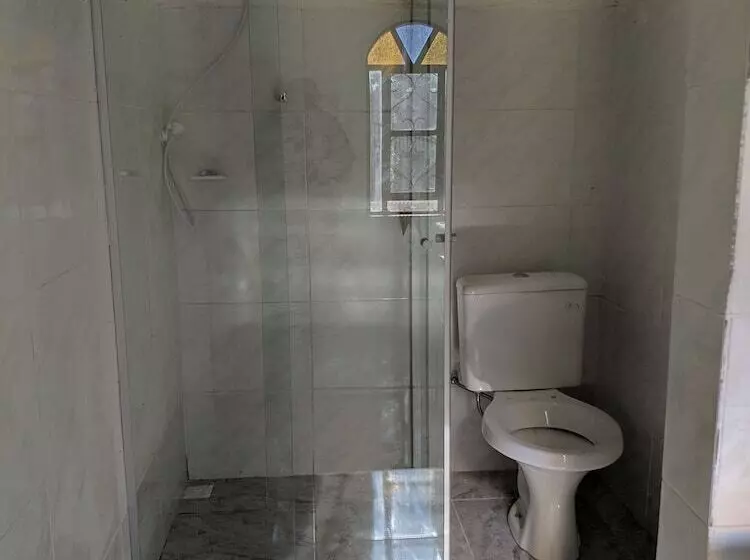 Pensão Pousada Pampulha R&r