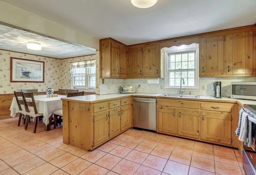 Classic Cape House 5m To Nauset Beach