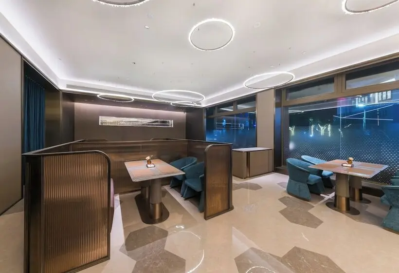 Crystal Orange Hotel Ningbo Tianyi Sq